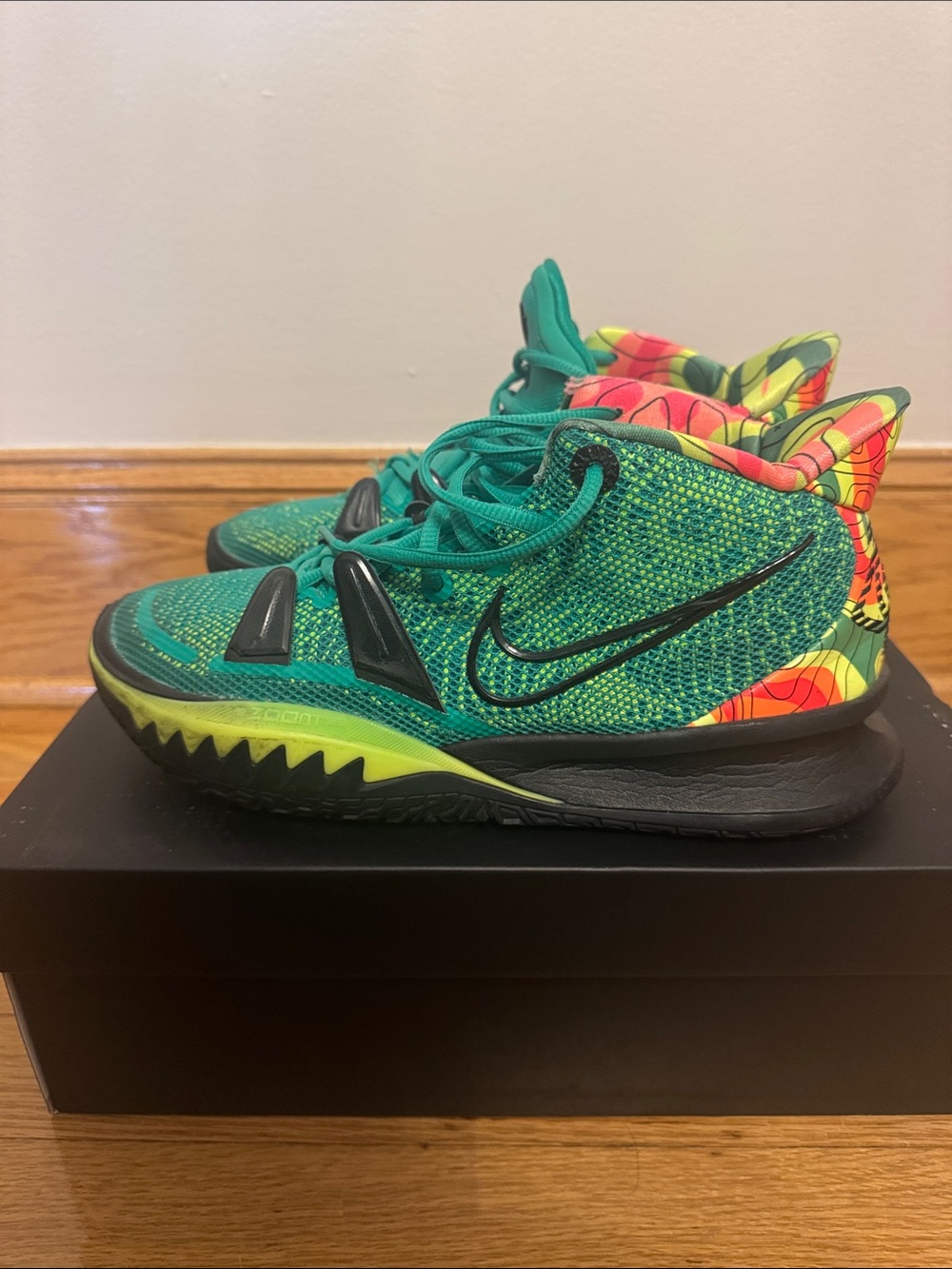 Men’s Kyrie 7 Nike Stadium Green Basketball Sneakers
